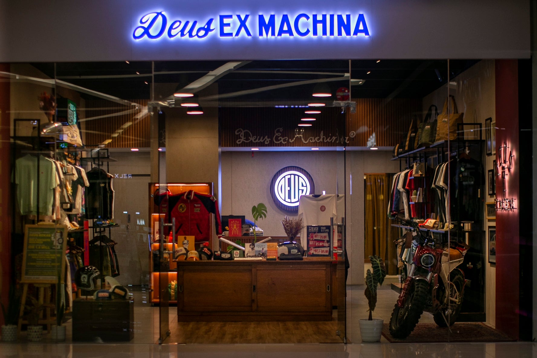 Deus shops ex machina clothing jakarta