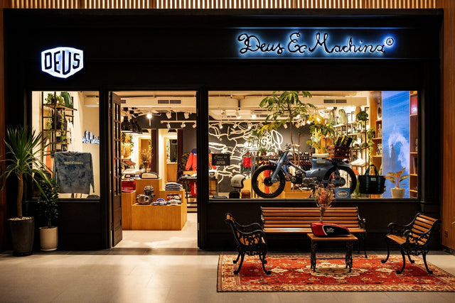 Store - Deus Discovery Mall