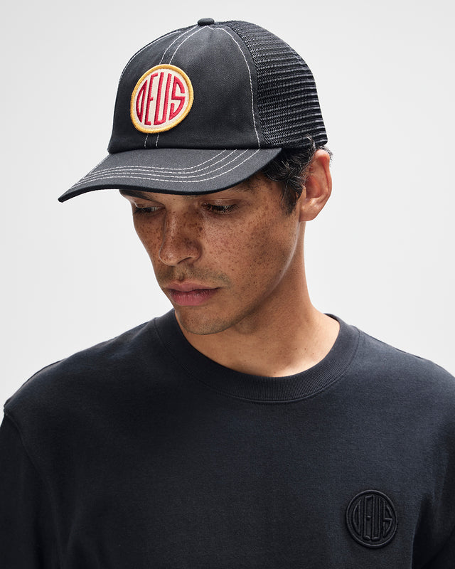 PILL TRUCKER 3 - BLACK