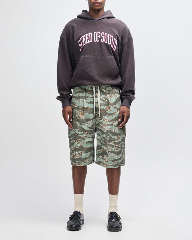 UNFORSEEN SHORT - GROUND COVER GREEN