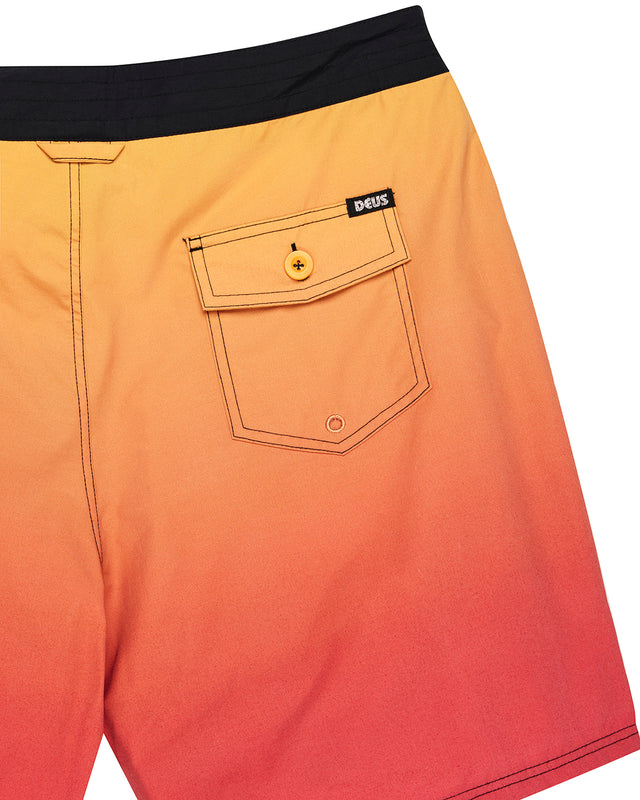AERIAL BOARDSHORT 4 - RED GRADIENT