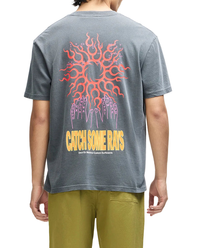 CATCHIN RAYS TEE - ANTHRACITE