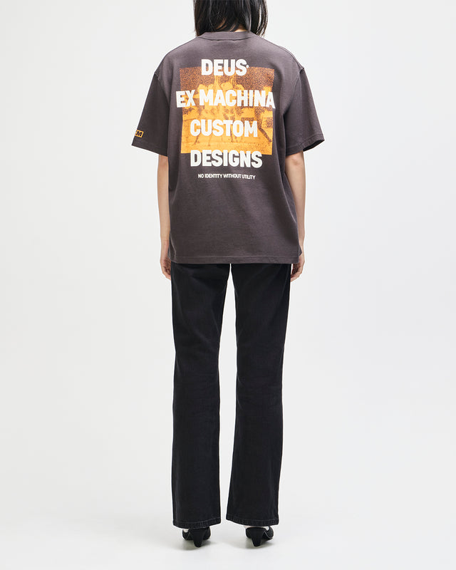 UTILITY OS TEE - ANTHRACITE