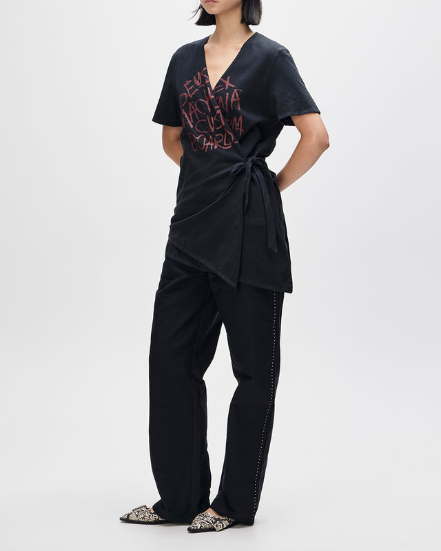 ROGUE WRAP TEE - BLACK
