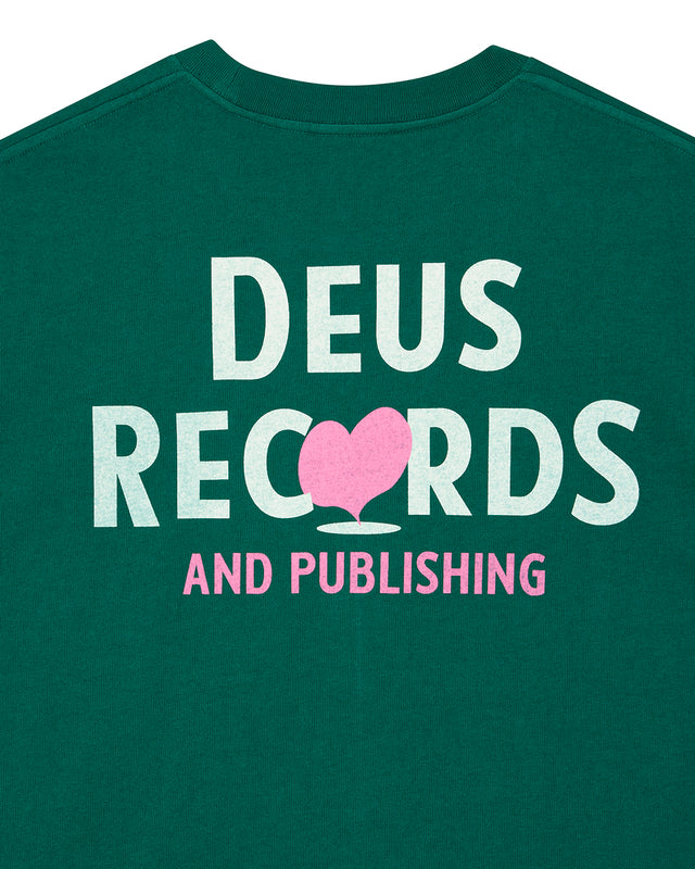 DEEP CUT TEE - VERDANT GREEN
