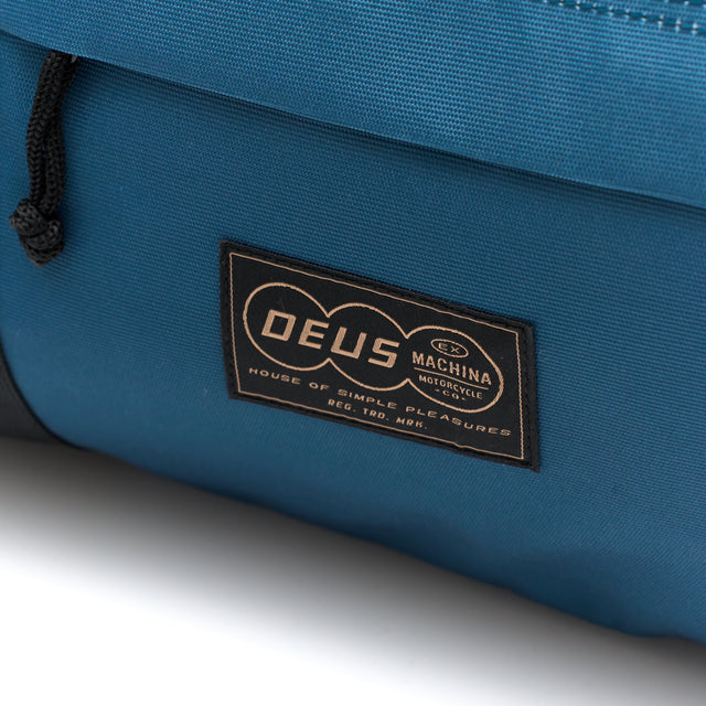 UTILITY DUFFLE 2 - LEGION BLUE