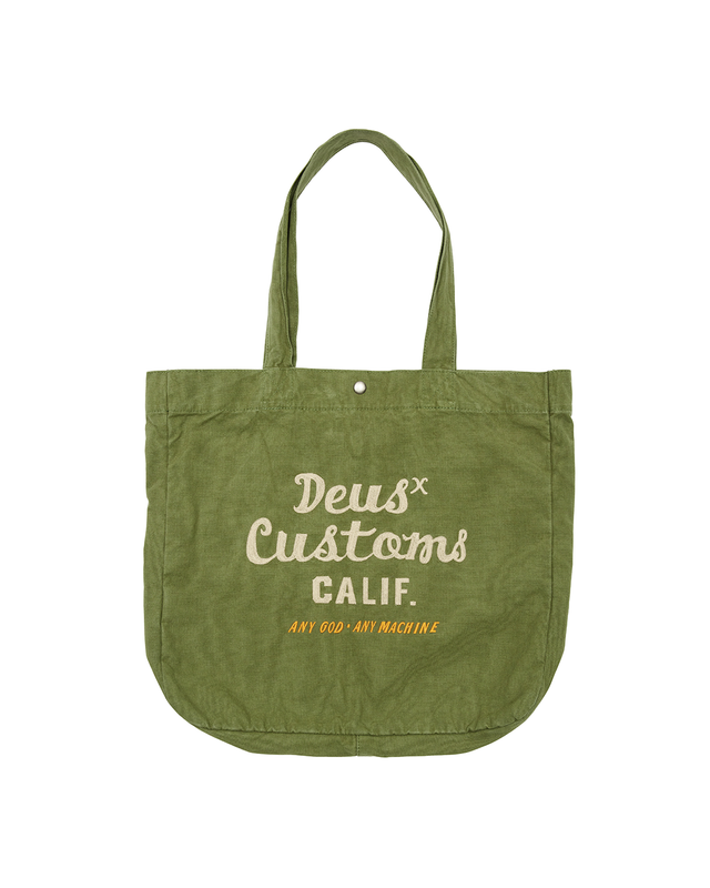 TYRONE HELMET TOTE - PINE – (ID) Deus Ex Machina TYRONE HELMET TOTE - PINE – (ID) Deus Ex Machina