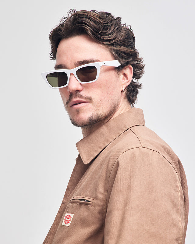 BROCKHOUSE 2 - WHITE